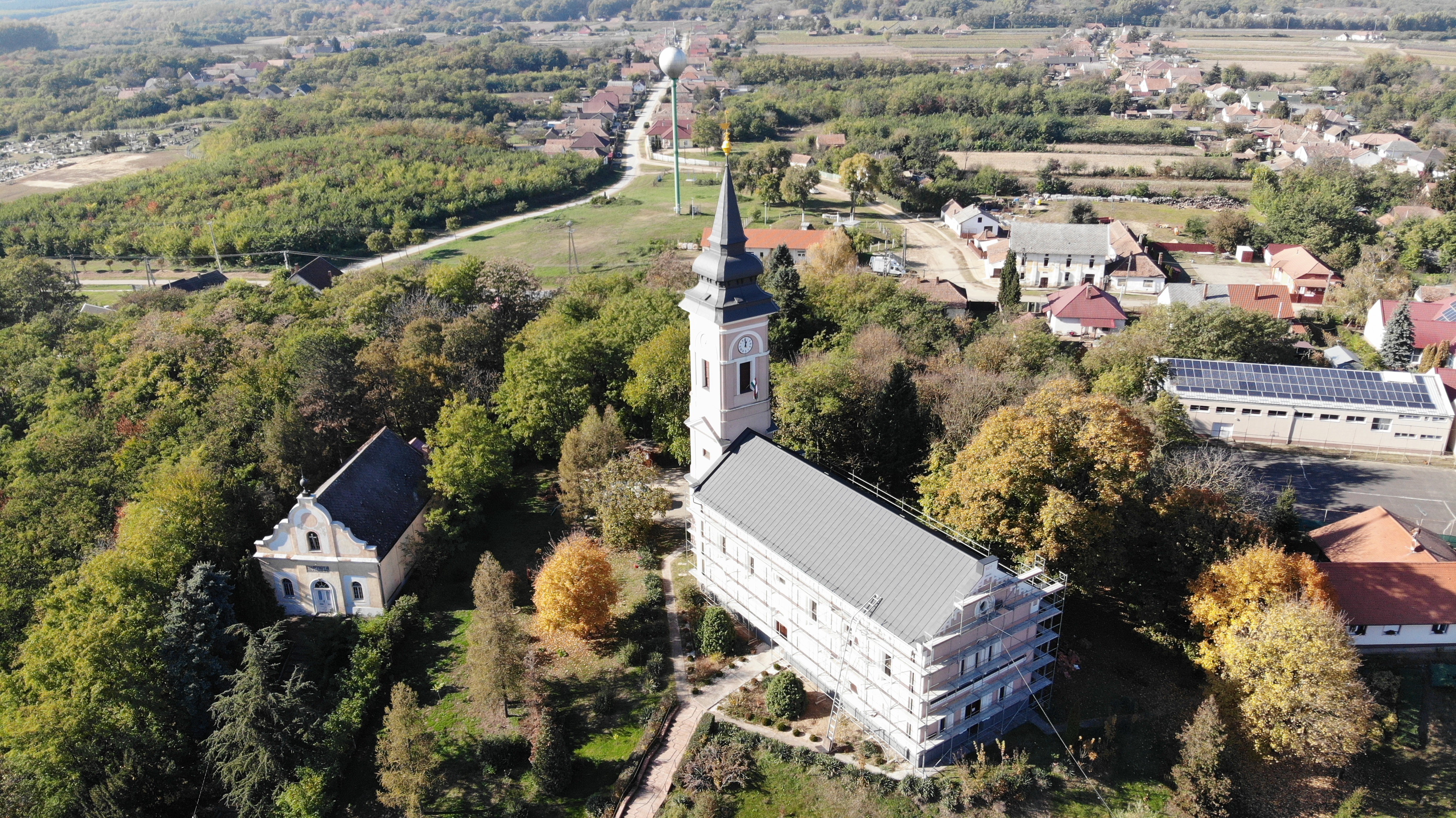Modern megjelenés, hosszú élettartam, kontrollált rendszer